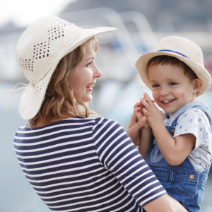 Tour En Familia con Avistamiento de Delfines, Pesca Sencilla y Baños en el Mar.